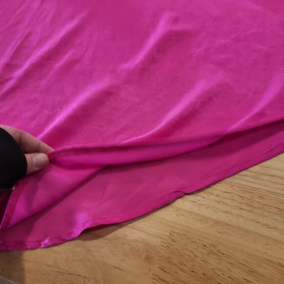 Bucketlist Pink Fuscia Silk Batwing Collared Blouse Soft Satin Unique - Picture 4 of 7